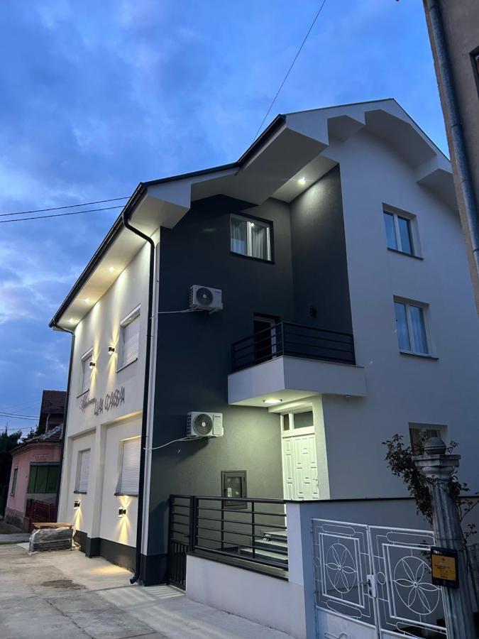 La Casa Apartments Jagodina Exterior foto
